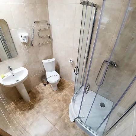 Discovery Otel Lviv