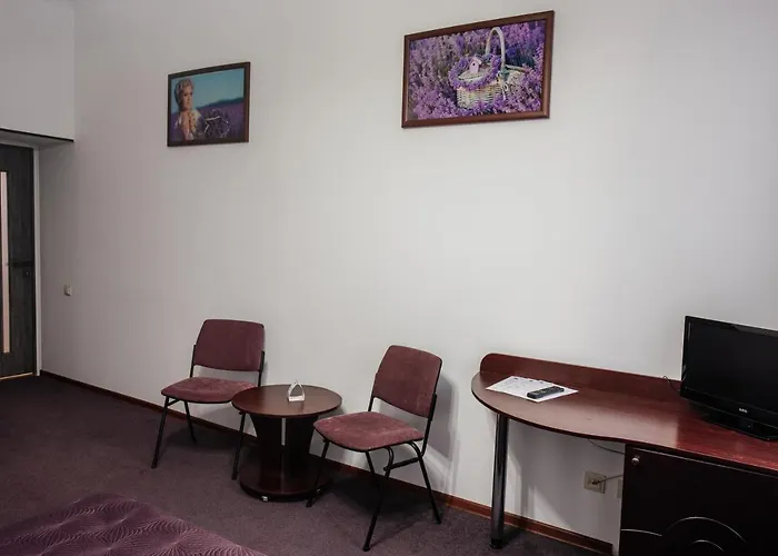 Ξενοδοχείο Discovery