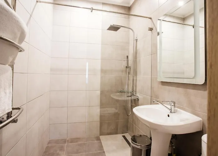 Discovery Львів