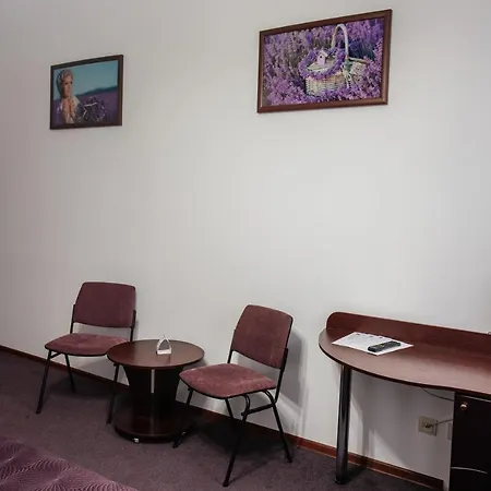 Отель Discovery