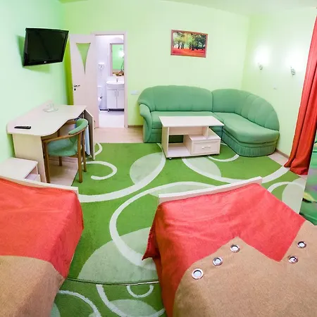 Discovery Hotel 2*