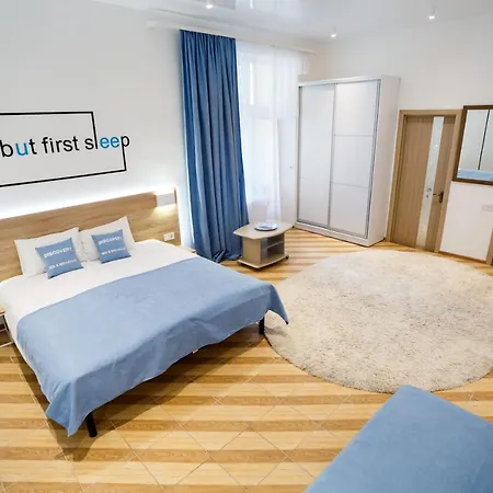 Discovery Hotel 2*